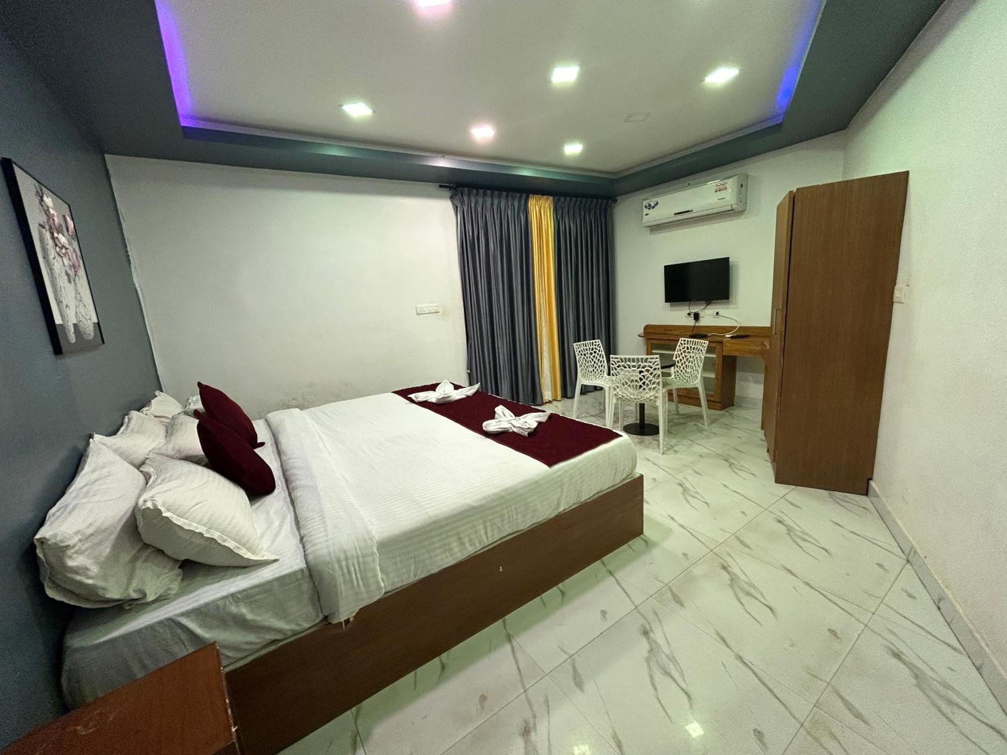 The Elite Beachview Пондичерри Экстерьер фото